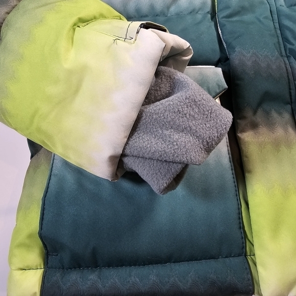 All In Motion Boys' Puffer Jacket With Hood & Cuffed Mittens Green - Picture 5 of 11